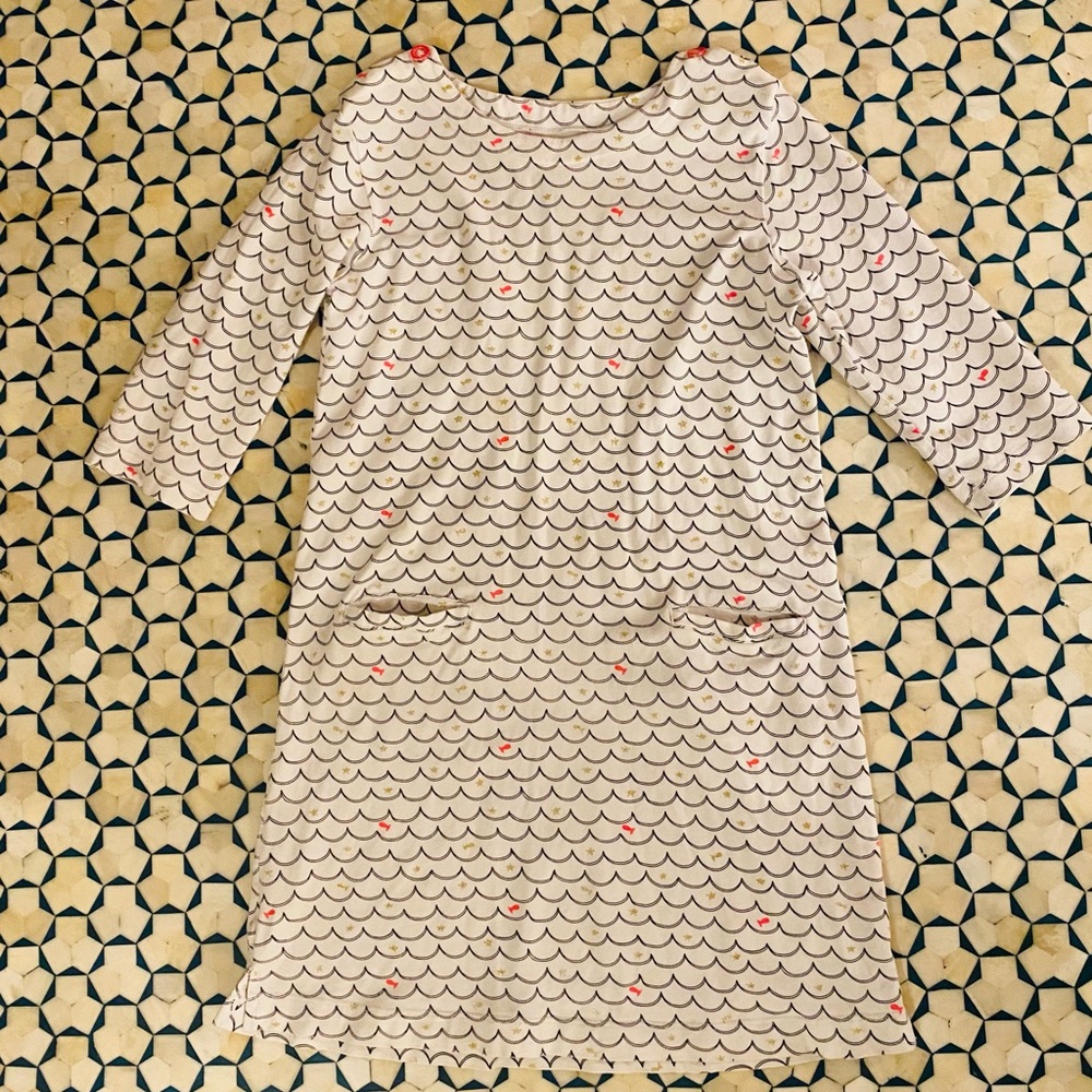 EGG Wave Design Girls Dress size 8